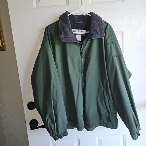 Columbia sportswear jacket - Picture 1 of 12
